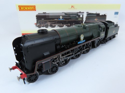 Spur O Hornby R2587 34062 17 Squadron umgebaute Schlacht um Großbritannien Klasse BR Lok | Zustand: Used