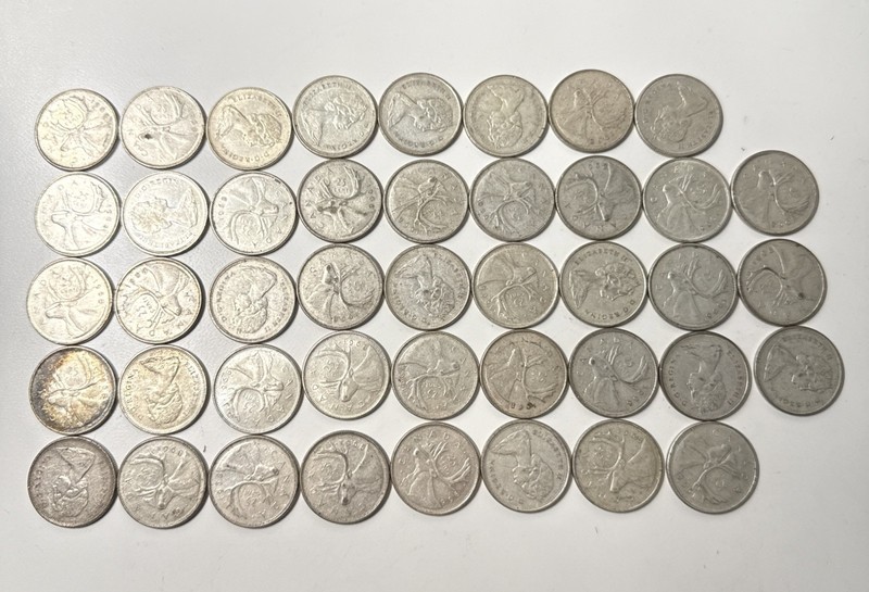 Lot Of 43 Canadian Silver 25 Cents Coins   WWW