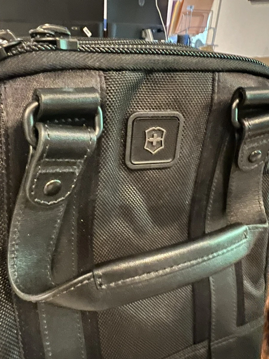 Victorinox Lexicon Professional Bellevue 15 Laptop Black Backpack