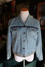 Vintage 90s Liz Claiborne Light Denim Jean Jacket Embroidered Floral Cottagecore
