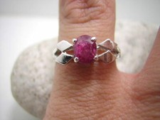 RUBIN SOLITÄR RING IN 925/000 STERLING SILBER VERS. GRÖßEN SONDERPREIS N58mju