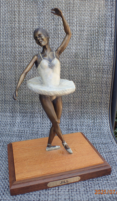 SIGNED JILL BALLERINA 1989 LTD ED BRONZE SCULPTURE 1/21 BY EP DALDOS AFTER DEGAS