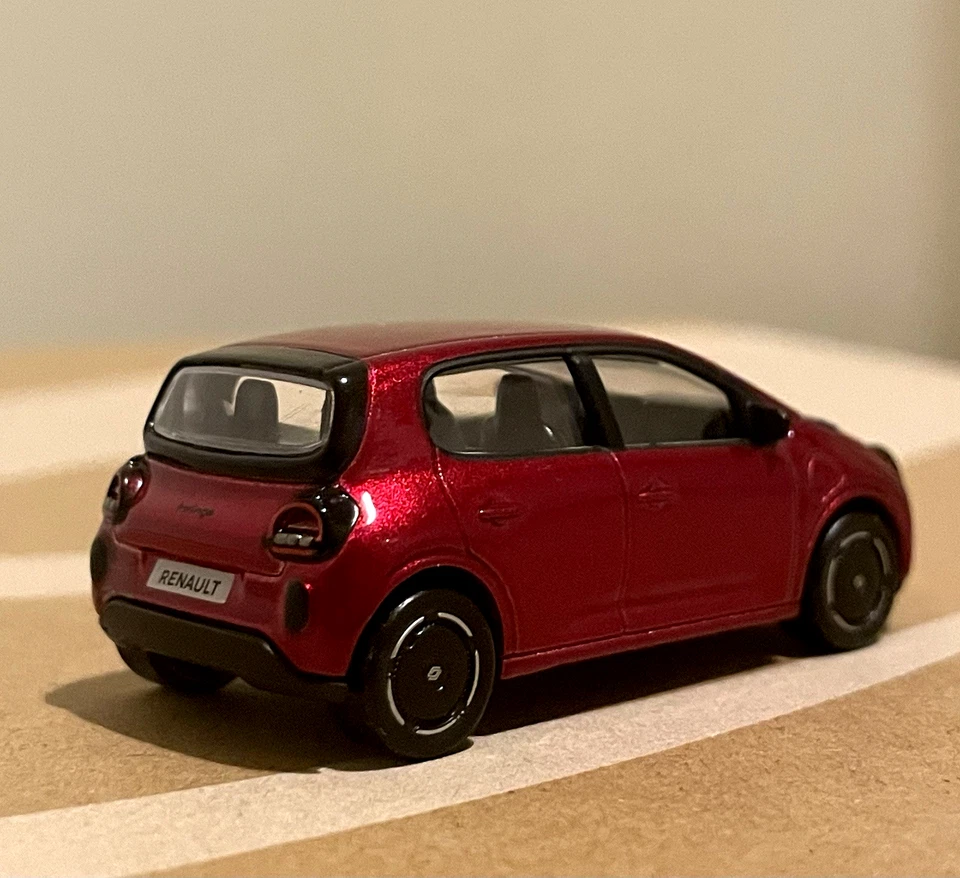 Modellino Norev Renault Twingo 4 IV Elettrico 1:64 1/64 2026 Nuovo Senza Scatola - Immagine 3 di 4