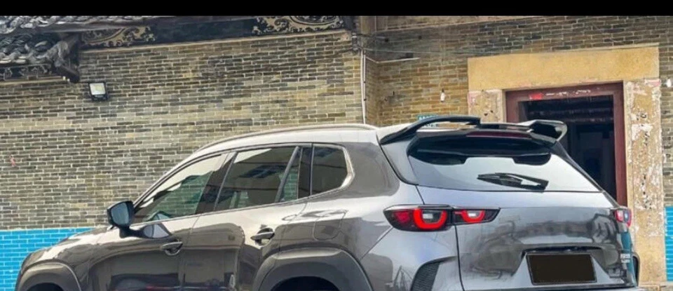 Alerón trasero para Mazda CX 50 2023-2024 Foto 2 de 3