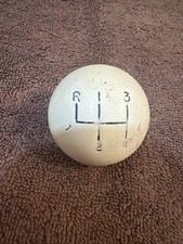 Vintage Retro Round Resinbakelite-style 4 Speed Off White Shift Ball Hurst