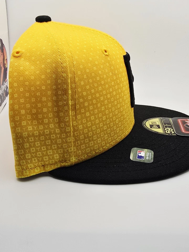 New Era  Gold Black Pittsburgh Pirates 2023 City Connect 59FIFTY Fitted Hat Cap - Image 3 of 4