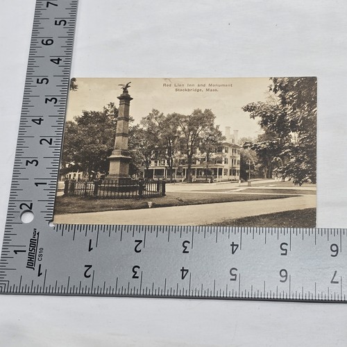 Red Lion Inn & Soldier Monument Stockbridge MA 1928 Postcard 5.5x3.5" Albertype - Picture 5 of 5