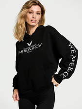 XL VICTORIA SECRET Fashion Show 2024 Black Pullover Classic Hoodie NEW