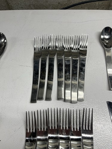 Sasaki Stainless Steel ASANA Vignelli Designer 5 Piece Setting 6 Plus Korea - Picture 4 of 7