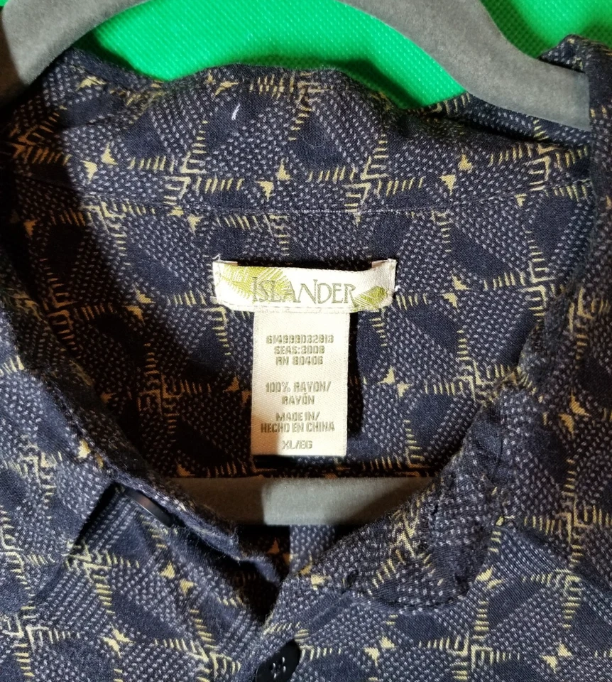 Camisa Islander Hawaiana Abotonada Negra Manga Corta, Island Para Hombre Talla XL Foto 4 de 4