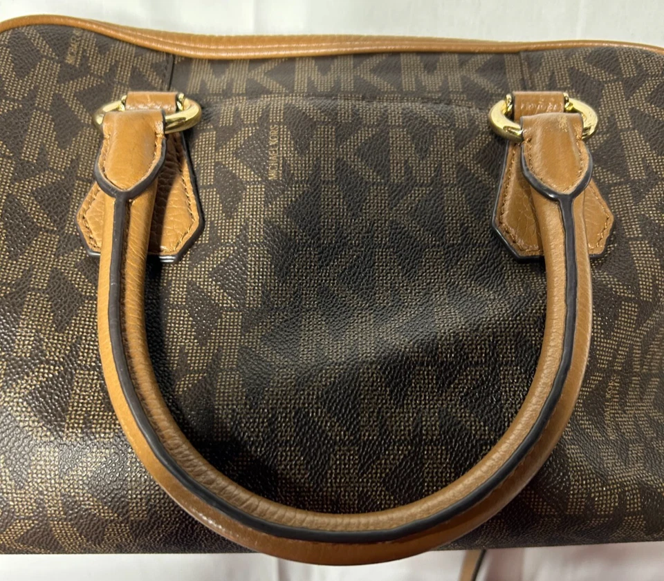 Bolso de mano Michael Kors mediano de cuero Bedford marrón 35T7GBFS2B MK con correa Foto 4 de 4