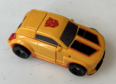 Hasbro Transformers Cyberverse Legion Class Bumblebee