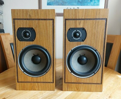 Vintage Acoustic Research AR16 Stand Mount/ Bookshelf HiFi Speakers  refinished UK