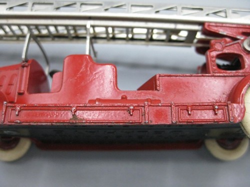Dinky Toys 1:43 32D Delahayer Werksfeuerwehr, Made in France - Bild 13 von 16