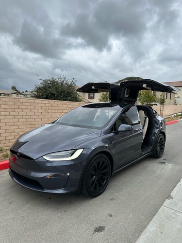 2022 Tesla Model X Dual Motor Long Range