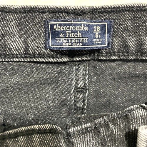 Abercrombie & Fitch Women’s Shorts Jean Waist Size 28 Black Ultra High Rise Mom - Picture 2 of 7