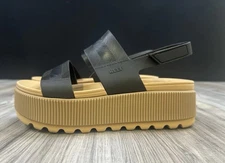 Reef Water Vista Higher Black Tan CJ4386 Woman’s Size 8 - Brand NEW