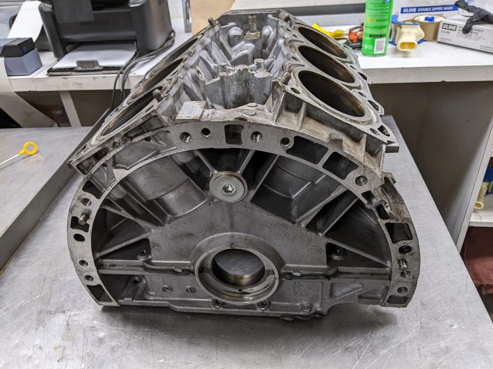 Engine Cylinder Block For 05-15 Nissan Xterra  4.0 11000EA200 - Image 3 of 4