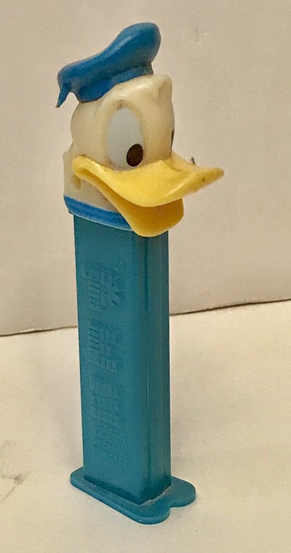 Vintage Donald Duck PEZ Candy Dispenser With Feet Made in Hungary