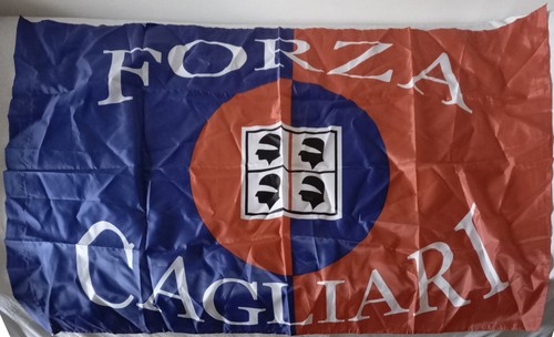 MAGLIETTA n.18 BARELLA - CAGLIARI CALCIO, e altri gadget vari - Foto 23 di 23