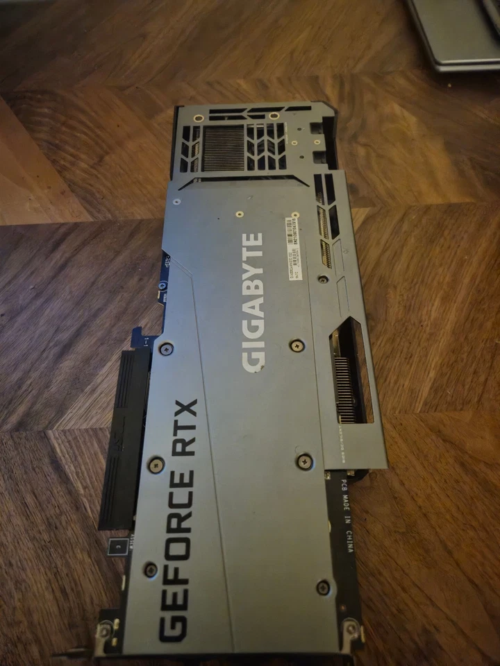 GIGABYTE GeForce RTX 3080 Gaming OC 10GB GDDR6X Graphics Card - Image 2 of 3