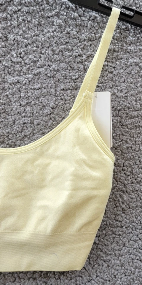 Roupa de dia feminina B.tempt'd by Wacoal Comfort pretendida Bralette S amarelo pastel - Imagem 4 de 4