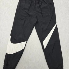 Women  s XS Nike Windbreaker Pants Official