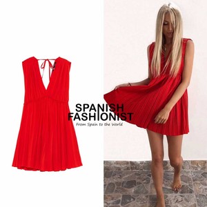 zara coral pleated dress