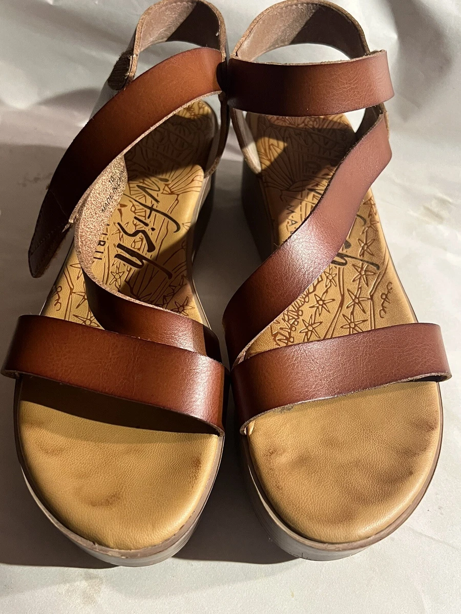 Blowfish Malibu Livey Camel Platform Sandals Stacked Heel Strap Women 10