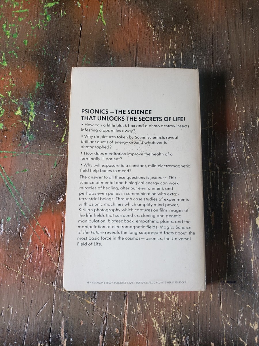 洋書 MAGIC:SCIENCE OF THE FUTURE GOODAVAGE The Magic Science