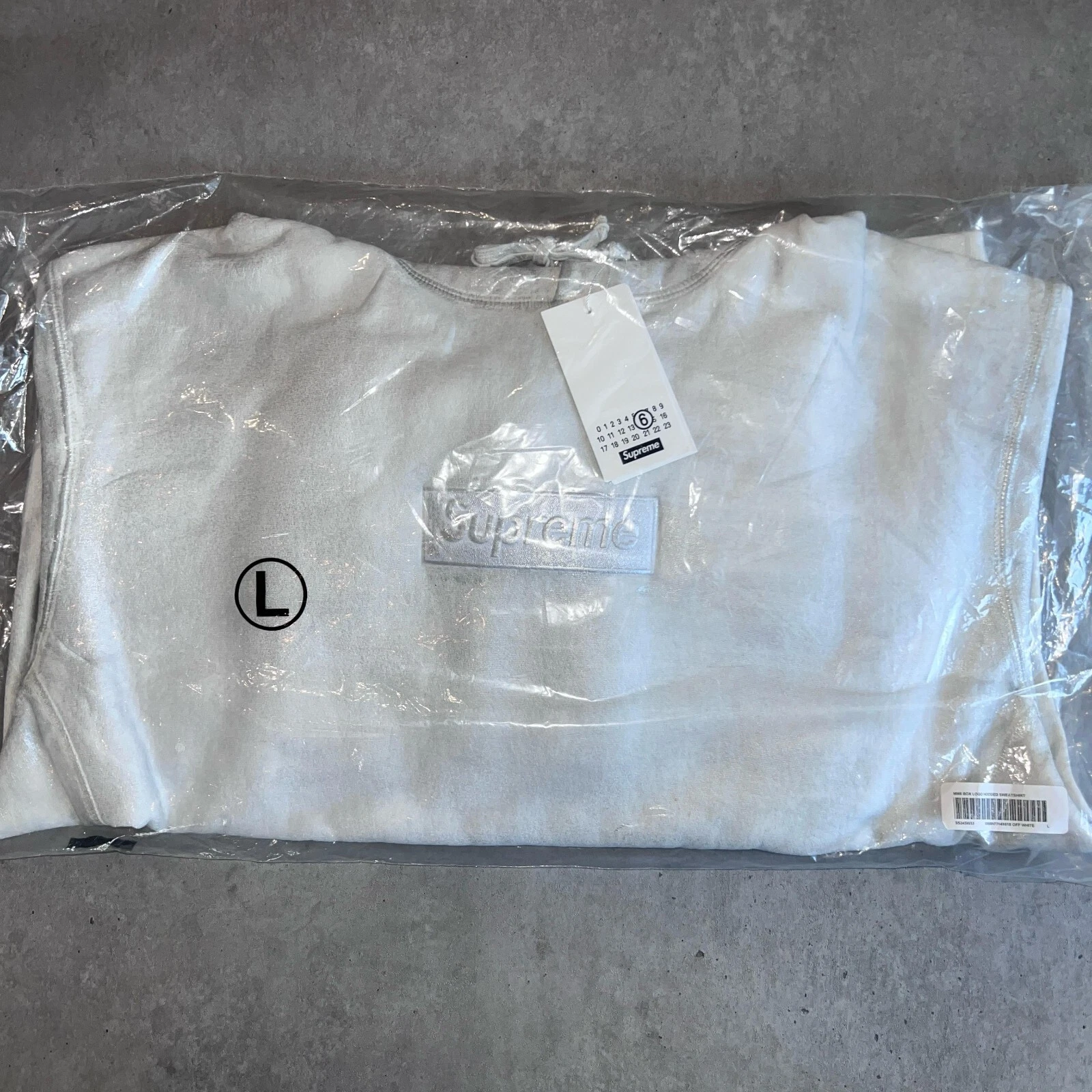 SUPREME X MM6 MAISON MARGIELA FOIL BOX LOGO HOODIE WHITE SIZE LARGE   IN HAND✅