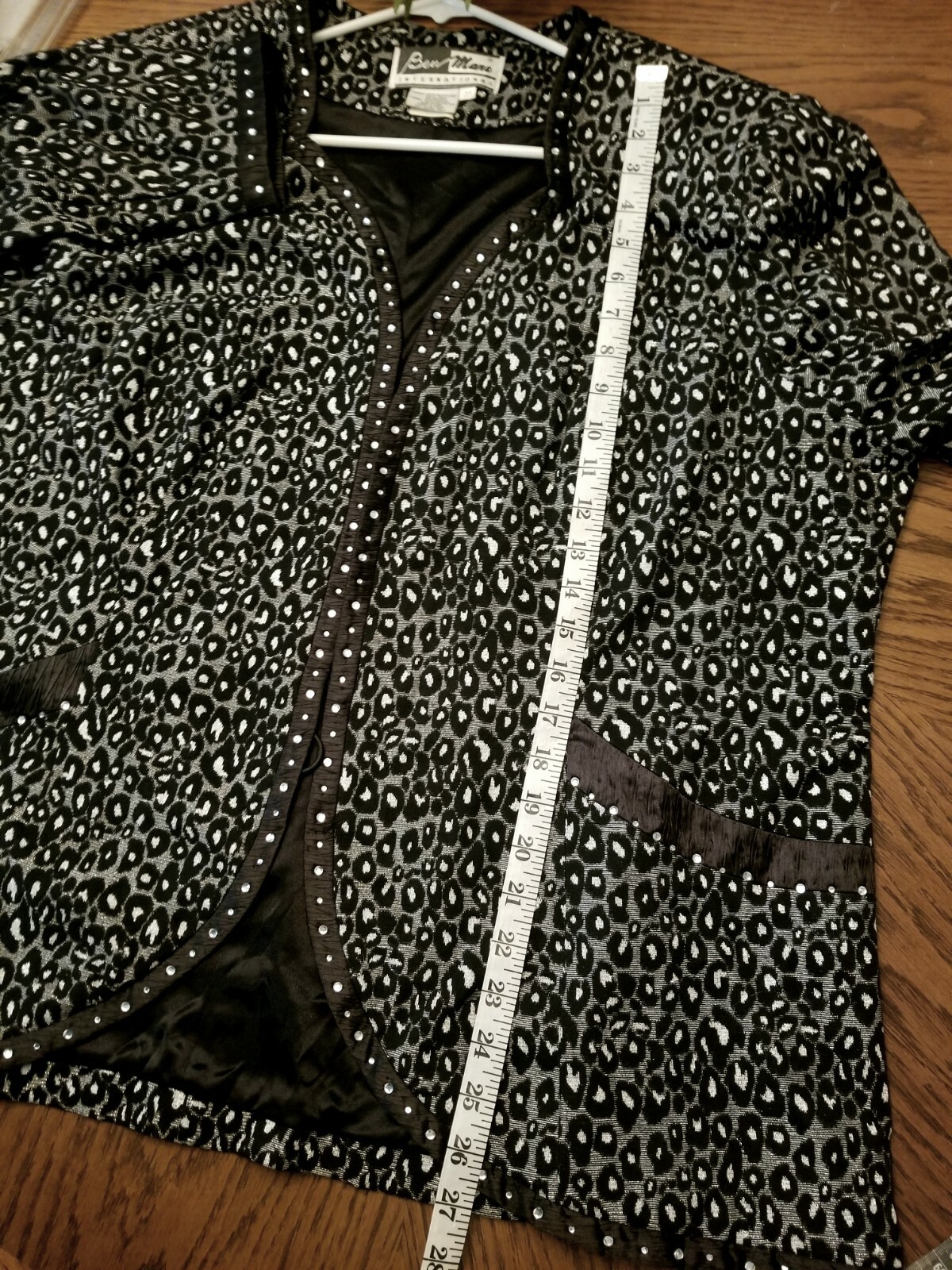 Picture 3 of 6