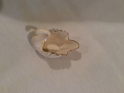 Lenox Candy or Nut Dishes Swan & Basket W/ Handle Fine China Ivory Gold Trim USA - Picture 6 of 12