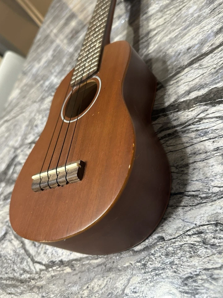 Carlo Robelli Model UK13 Four String Ukulele - Image 4 of 4