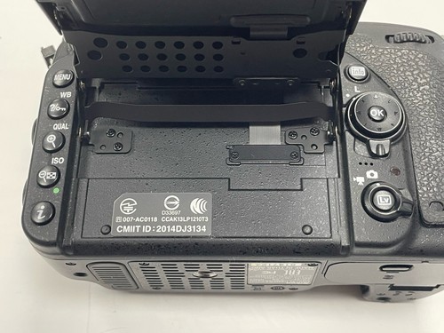 Nikon D750 24.3MP DSLR Camera w/ Battery & Charger *Body Only* - Picture 13 of 16