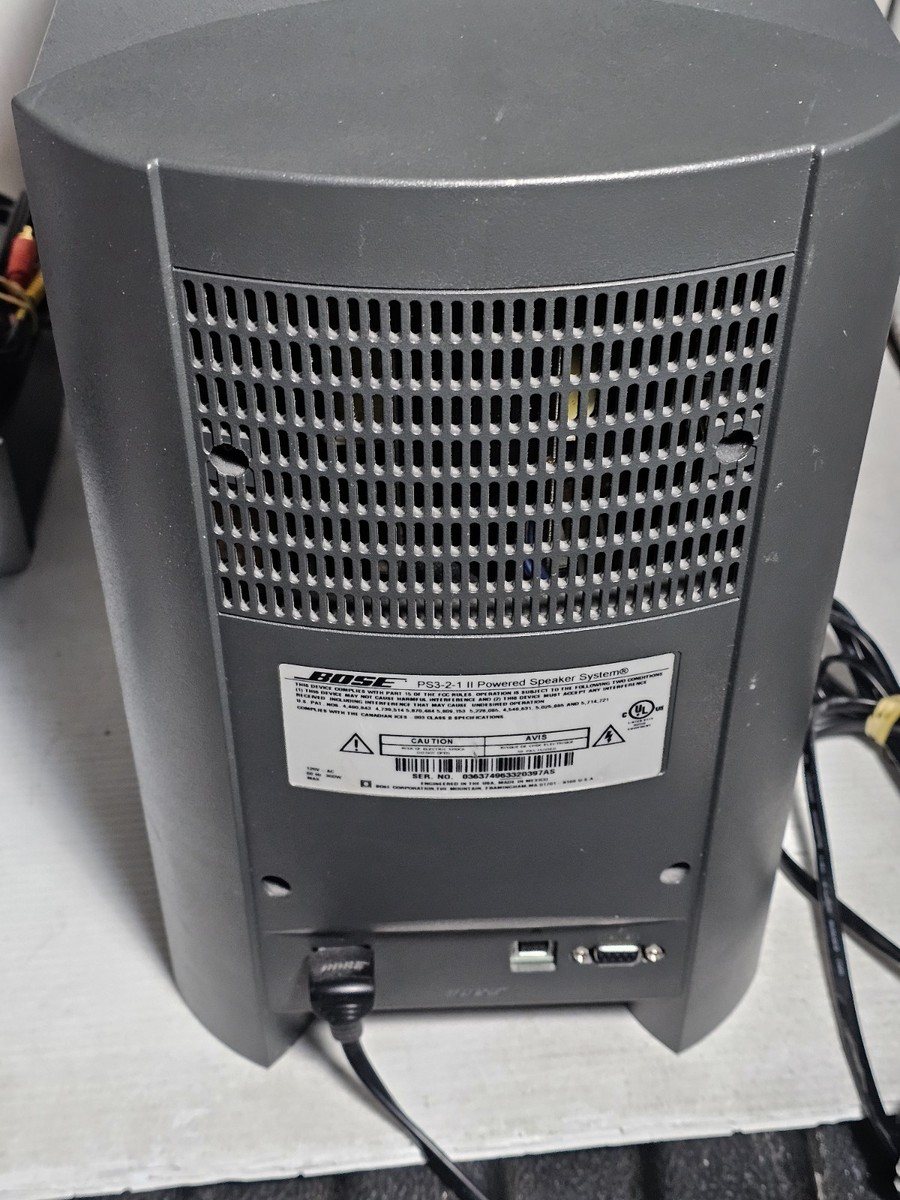 BOSE AV3-2-1 II Media Center w/ PS3-2-1 II Powered Speaker