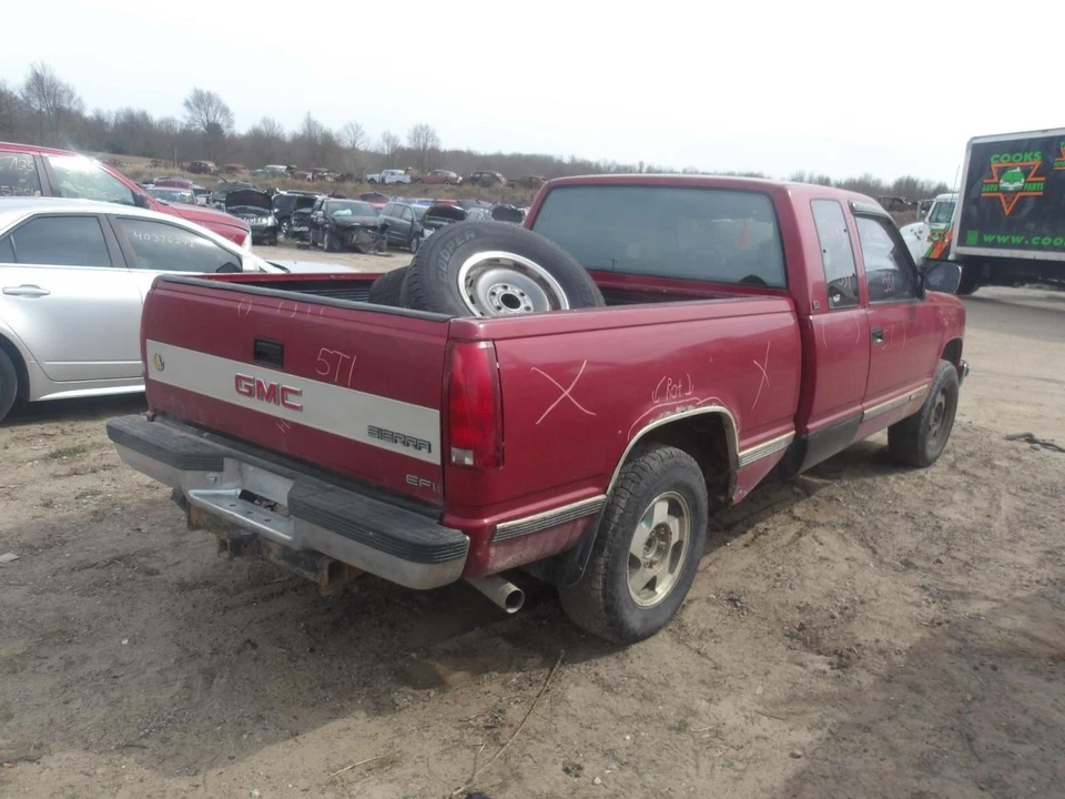 Roof Extended Cab Fits 88-00 CHEVROLET 2500 PICKUP 2089751 - Image 4 of 4