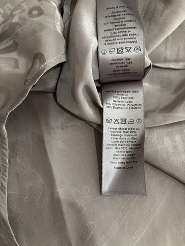Zadig & Voltaire M/L Morning Jacquard Manifesto Blouse Grey Silk Logo Top $548 - Picture 10 of 10