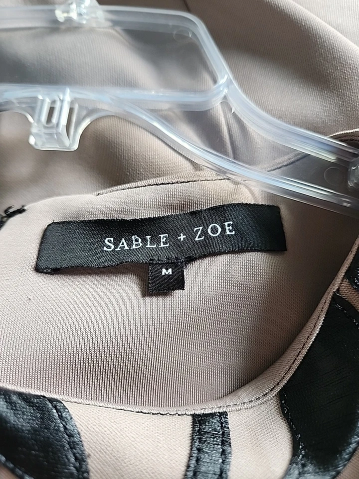 Vestido para mujer Sable & Zoe talla M, negro bordado transparente, forrado, ajustado, cremallera Foto 4 de 4