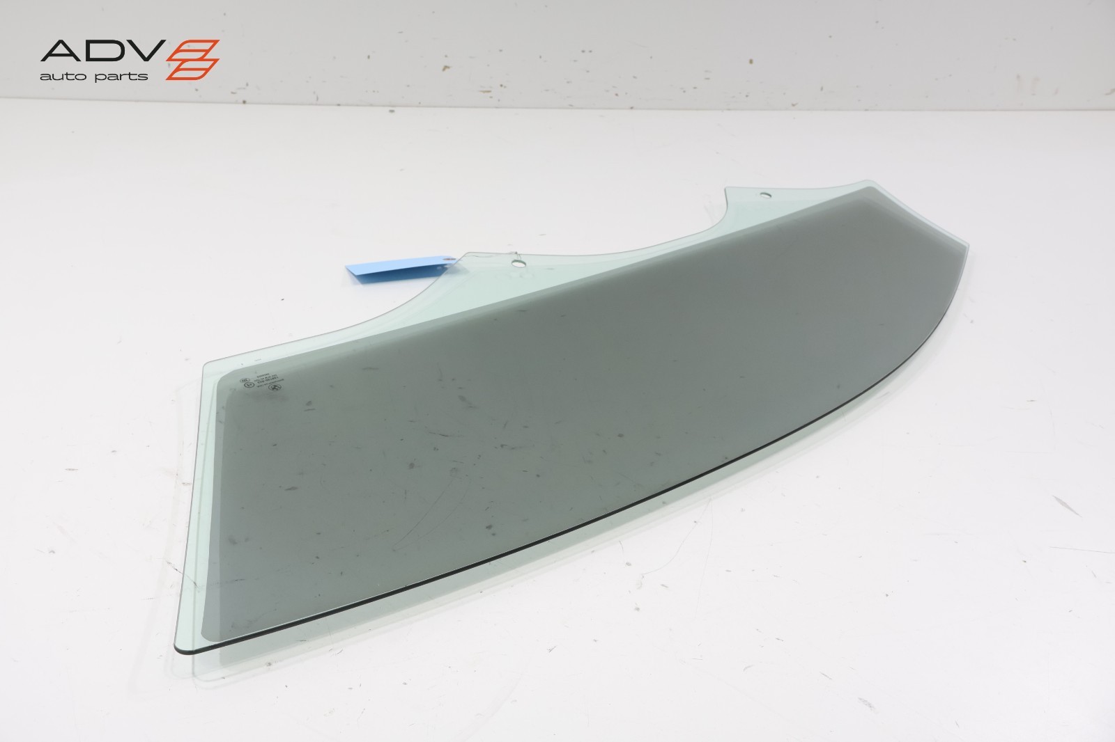 2014 - 2020 BMW i8 I12 COUPE RIGHT PASSENGER SIDE DOOR WINDOW GLASS OEM