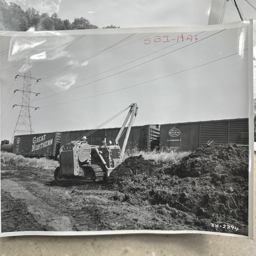8 1950s Texas International Harvester 8x10 Photos Building Pipeline Original - Picture 5 of 16