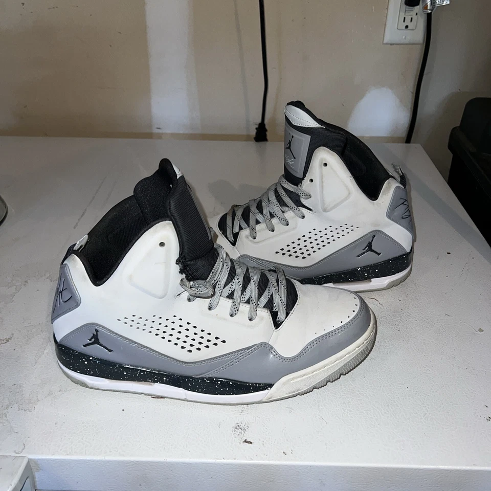 Антрацит чистая платина Jordan SC-3 размер 11 - Изображение 2 из 4