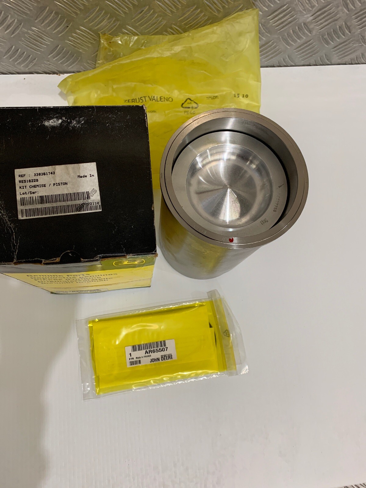 John Deere OEM Piston Liner Kit RE516228 | PART NO. 330361743 | eBay 