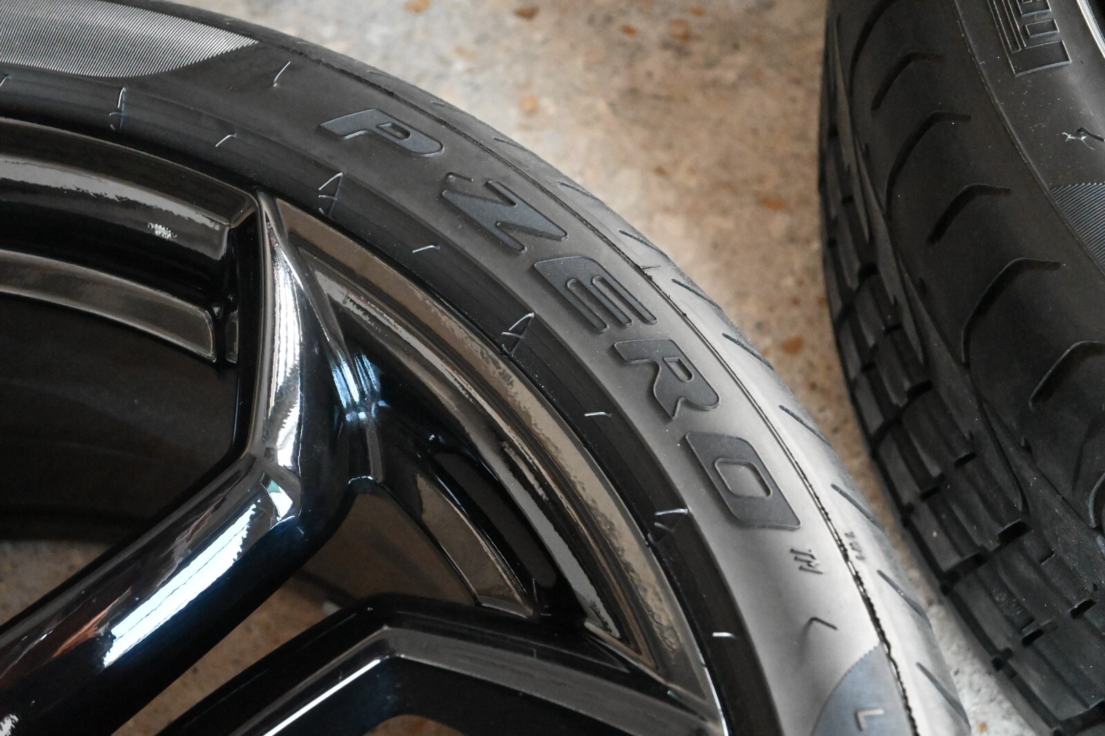 2012 and up. Lamborghini Aventator OEM Stock wheels 4LP700 LP LP720 Speedline