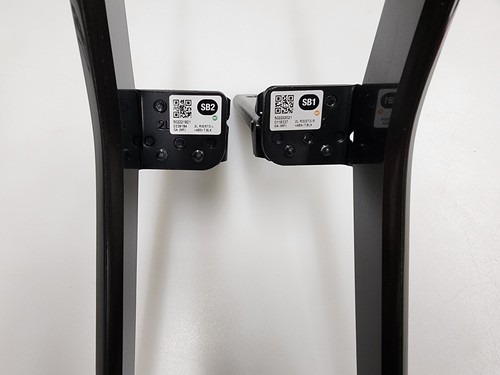 Sony XR-65X90CJ XR-55X90CJ XR-55X90J XR-65X90J Stand/ Legs 5-022-219-21 /220-21 - Picture 4 of 13
