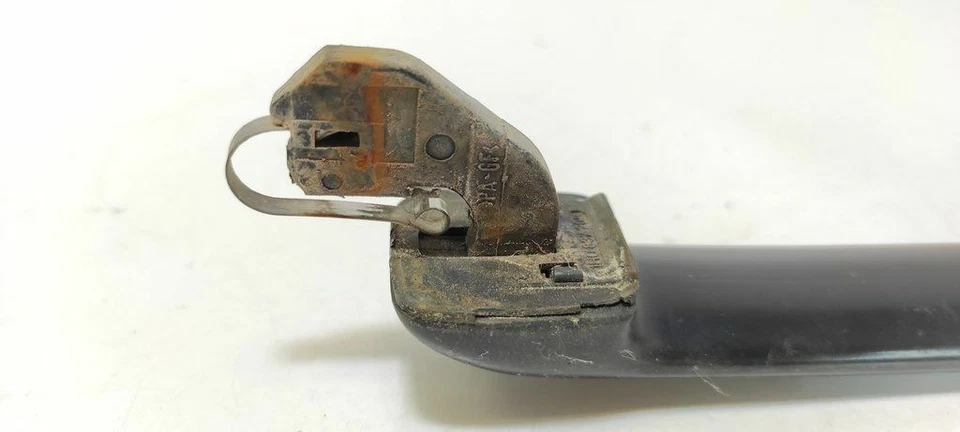 Manija puerta derecha abridor puerta trasera volkswagen golf III 1996 1H0837209 UST47500 Foto 2 de 4