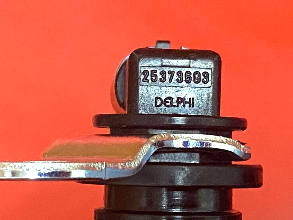 Sensor de velocidad del vehículo Delphi 25373693 para Chevrolet Cobalt HHR, Saturn ION SC350 Foto 3 de 4