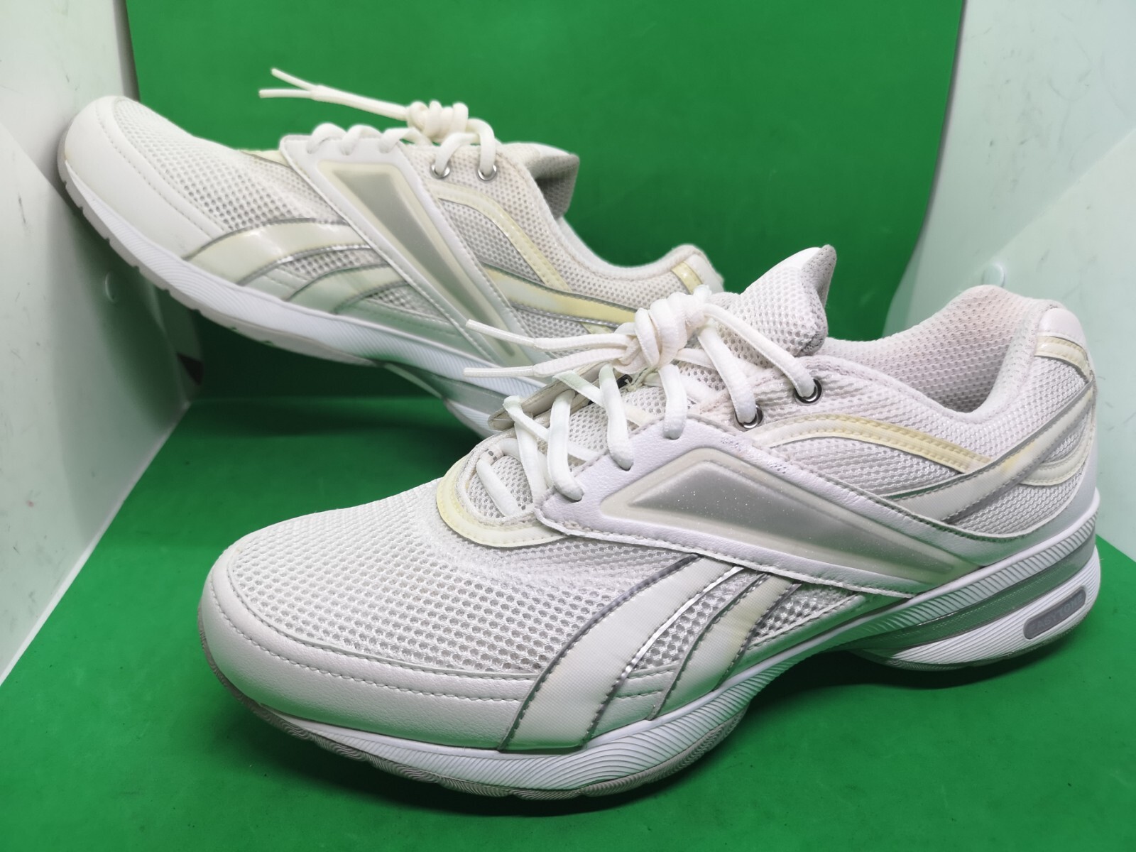 reebok easytone smoothfit shoes