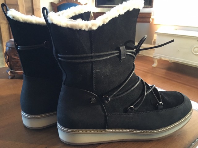 white mountain black boots