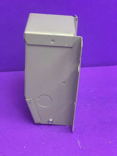 General Electric 9T51B4 Type QB 0.10 KVA, 60HZ, 1 Phase Transformer - Picture 6 of 10